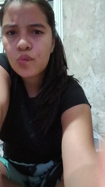 Soy_sashaa live cam on Cam4