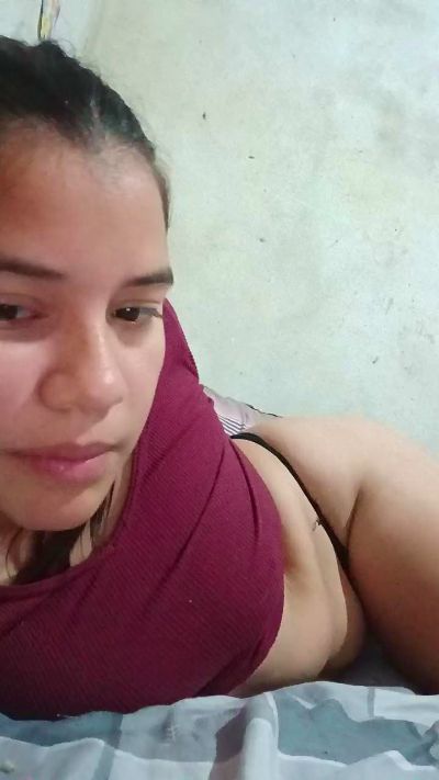 Soy_sashaa live cam on Cam4
