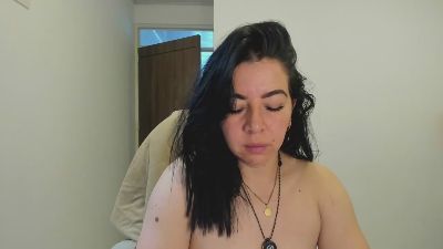 Soycoco8 live cam on Cam4