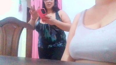 Soytoxika live cam on Cam4