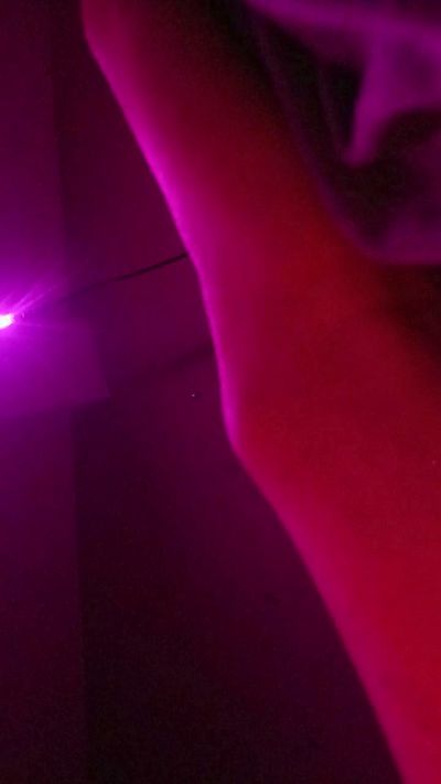 Soytullo_23 live cam on Cam4