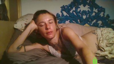 SpacerWoman live cam on Cam4