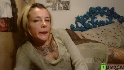 SpacerWoman live cam on Cam4
