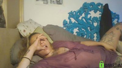 SpacerWoman live cam on Cam4
