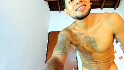 Spartacuslyon live cam on Cam4