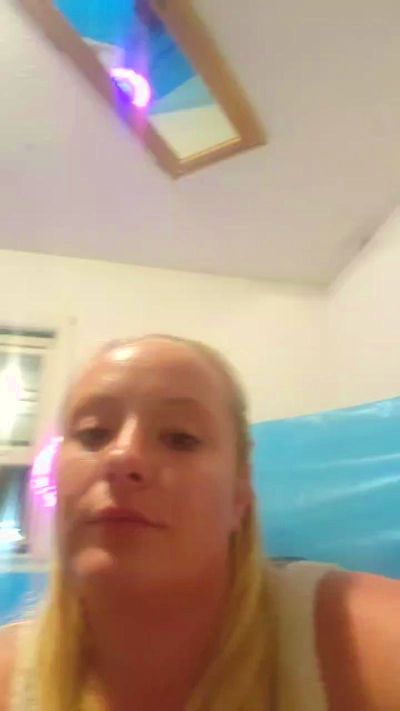 Spencleeee live cam on Cam4