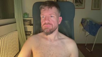 Sphaero live cam on Cam4