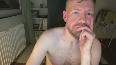 Sphaero live cam on Cam4