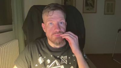 Sphaero live cam on Cam4