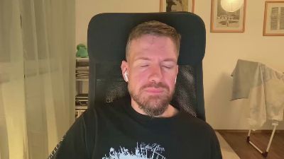 Sphaero live cam on Cam4