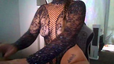 SpicyElisha23 live cam on Cam4