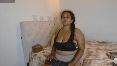 Spicyhanna live cam on Cam4