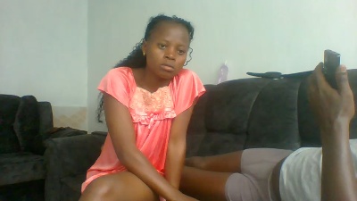 Spicyitcouple live cam on Cam4