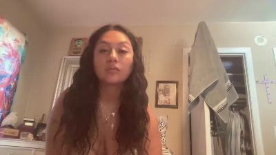 Spicymami420 live cam on Cam4