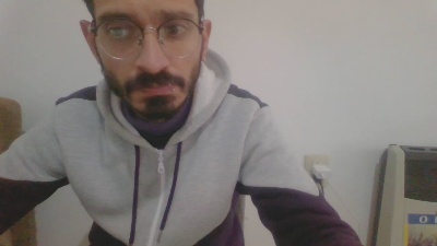Spike025 live cam on Cam4