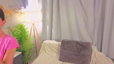 SpringWarsme live cam on Cam4