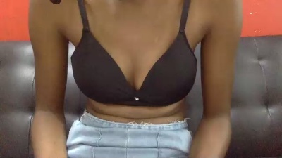 SpuitendeNisha - Live Cam