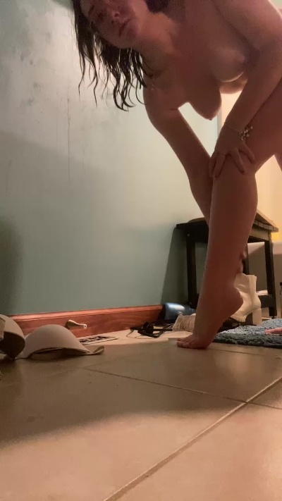 online sex chat room Spy On Selina