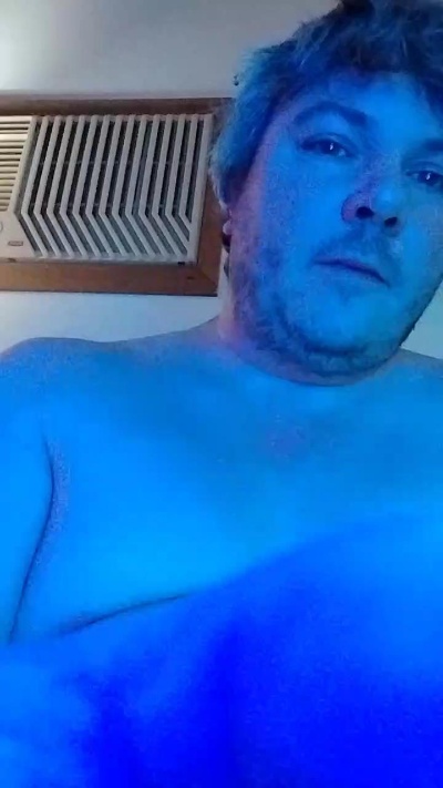 Spyder698 live cam on Cam4