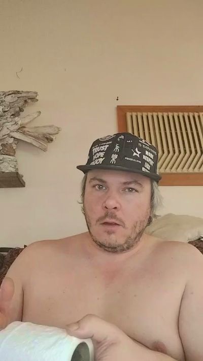 Spyder698 live cam on Cam4