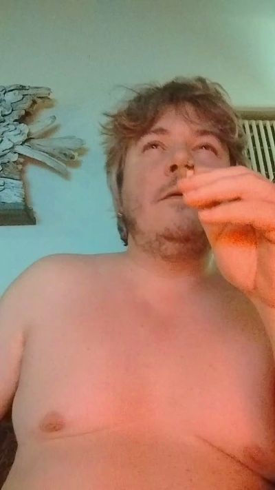 Spyder698 live cam on Cam4