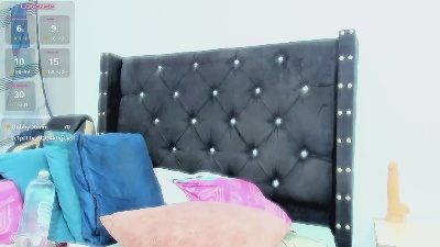 SquirtShantall live cam on Cam4