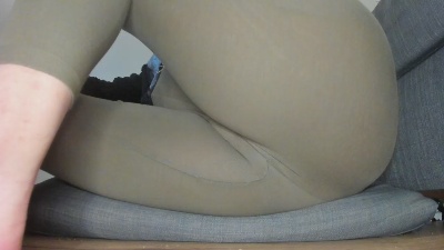 SquirtyLady41 live cam on Cam4