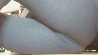 SquirtyLady41 live cam on Cam4