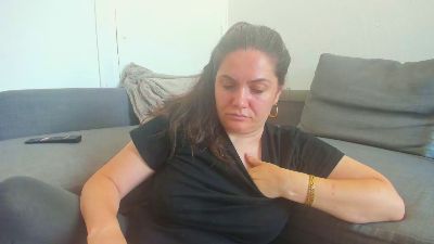 SquirtyLady41 live cam on Cam4