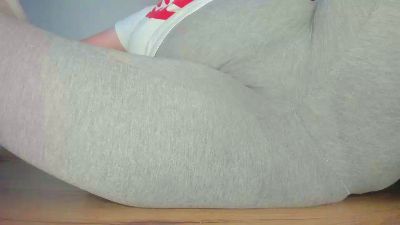 SquirtyLady41 live cam on Cam4