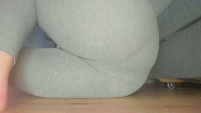 SquirtyLady41 live cam on Cam4