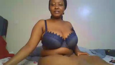 Squuirtingslut5 live cam on Cam4