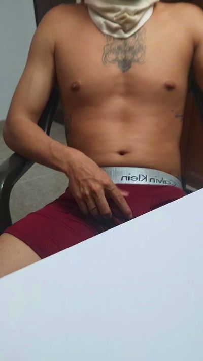 SrIncognito666 live cam on Cam4