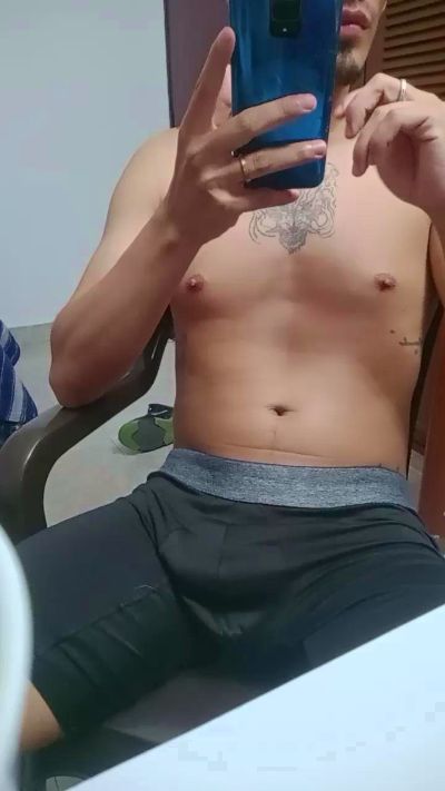 SrIncognito666 live cam on Cam4
