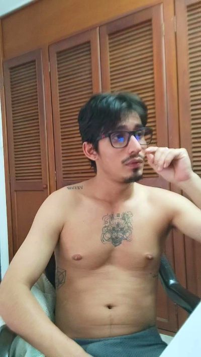 SrIncognito666 live cam on Cam4