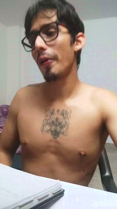 SrIncognito666 live cam on Cam4