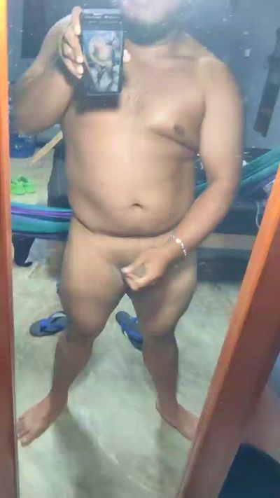 Srfrogs9999 live cam on Cam4