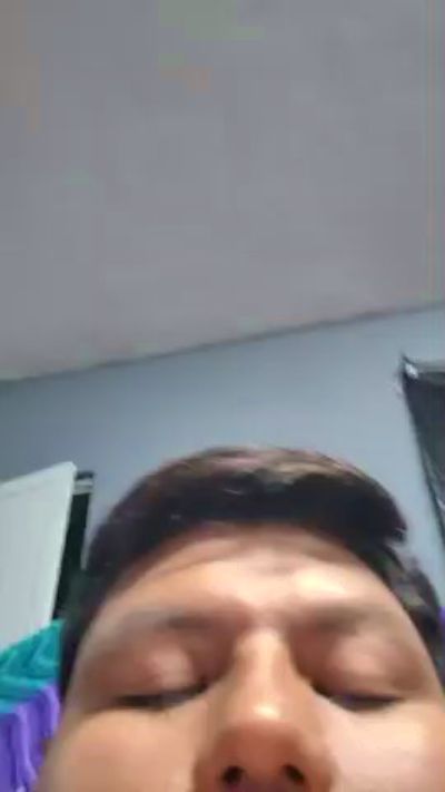Srfrogs9999 live cam on Cam4