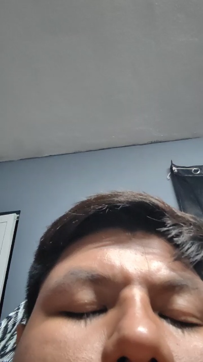 Srfrogs9999 live cam on Cam4