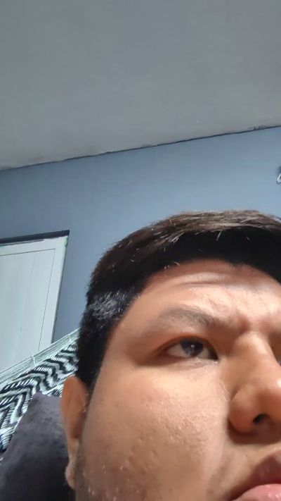 Srfrogs9999 live cam on Cam4