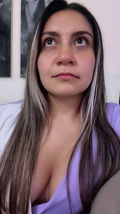 SsweetBlueberry live cam on Cam4