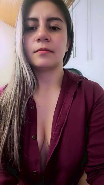 SsweetBlueberry live cam on Cam4