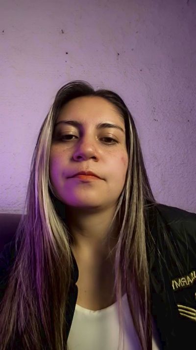 SsweetBlueberry live cam on Cam4