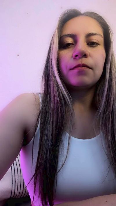 SsweetBlueberry live cam on Cam4