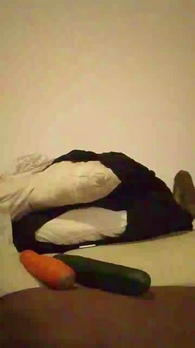 StEv922 live cam on Cam4