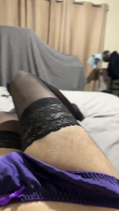 Staceyf live cam on Cam4