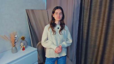 StaciKivisto live female webcam from Serbia