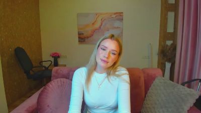 Stacy_West live cam on Cam4