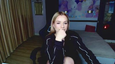 Stacy_West live cam on Cam4