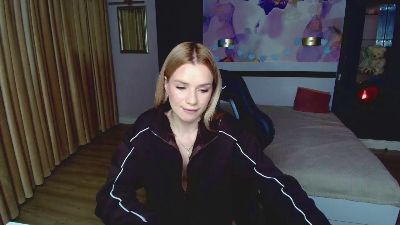 Stacy_West live cam on Cam4